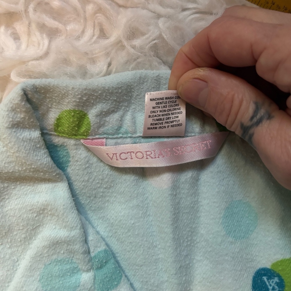 Victoria’s💙Secret Polka Dots 100% Cotton 2-piece Flannel Pajama Set, Size Medium - Picture 15 of 16